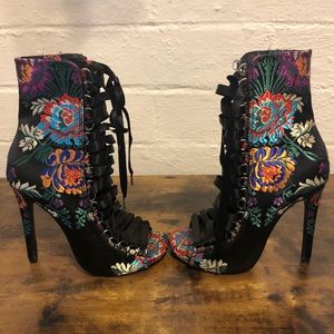 Steve Madden Fuego Brocade Floral Booties
